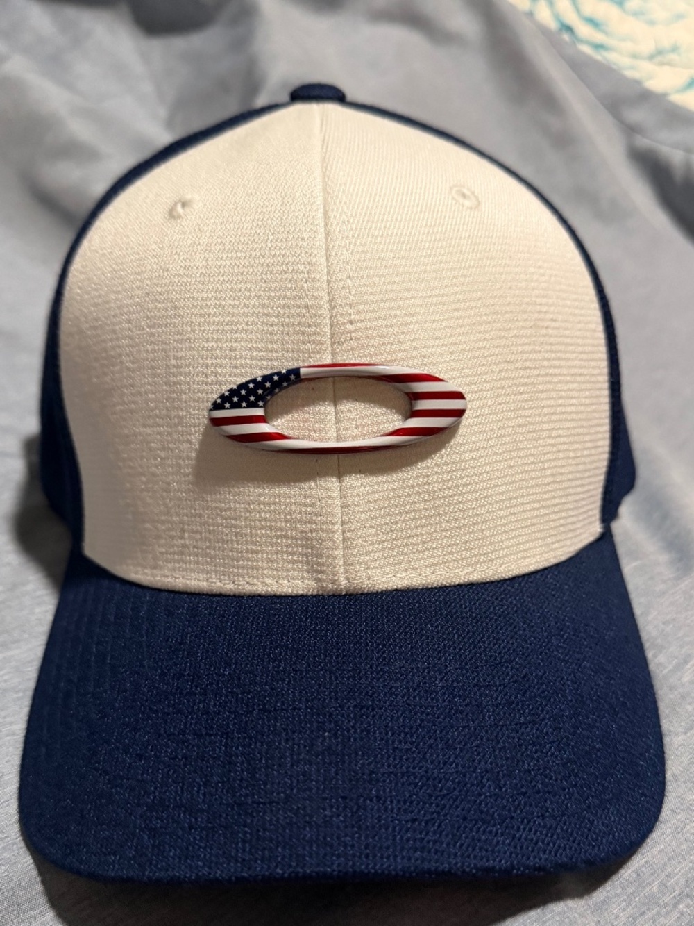 Oakley hat